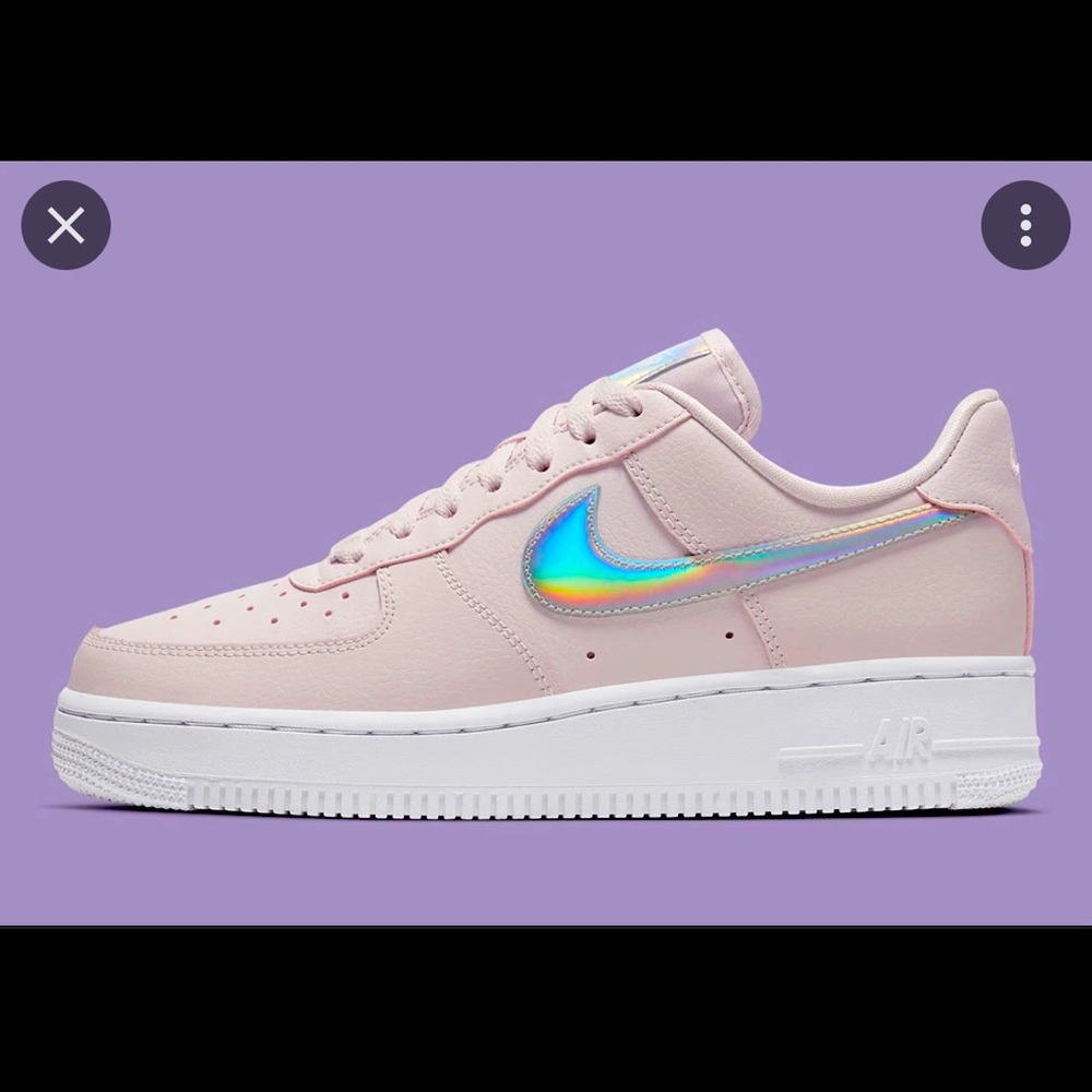 WOMEN’S AIR FORCE 1 LOW barely rose